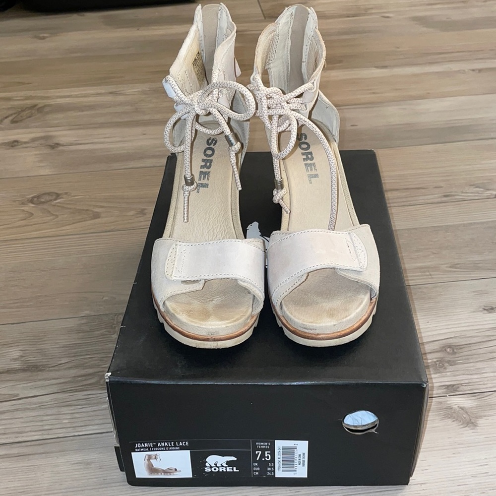 JOANIE ANKLE LACE Sz 7.5